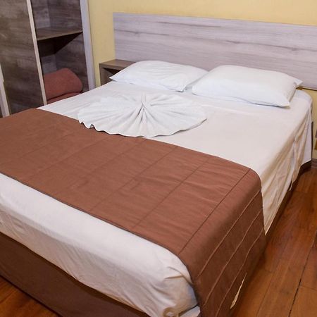Villa Iguacu Palace Hotel フォス・ド・イグアス エクステリア 写真