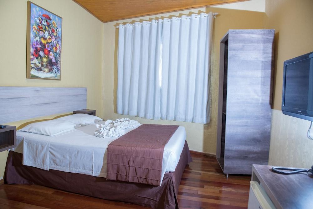 Villa Iguacu Palace Hotel フォス・ド・イグアス エクステリア 写真