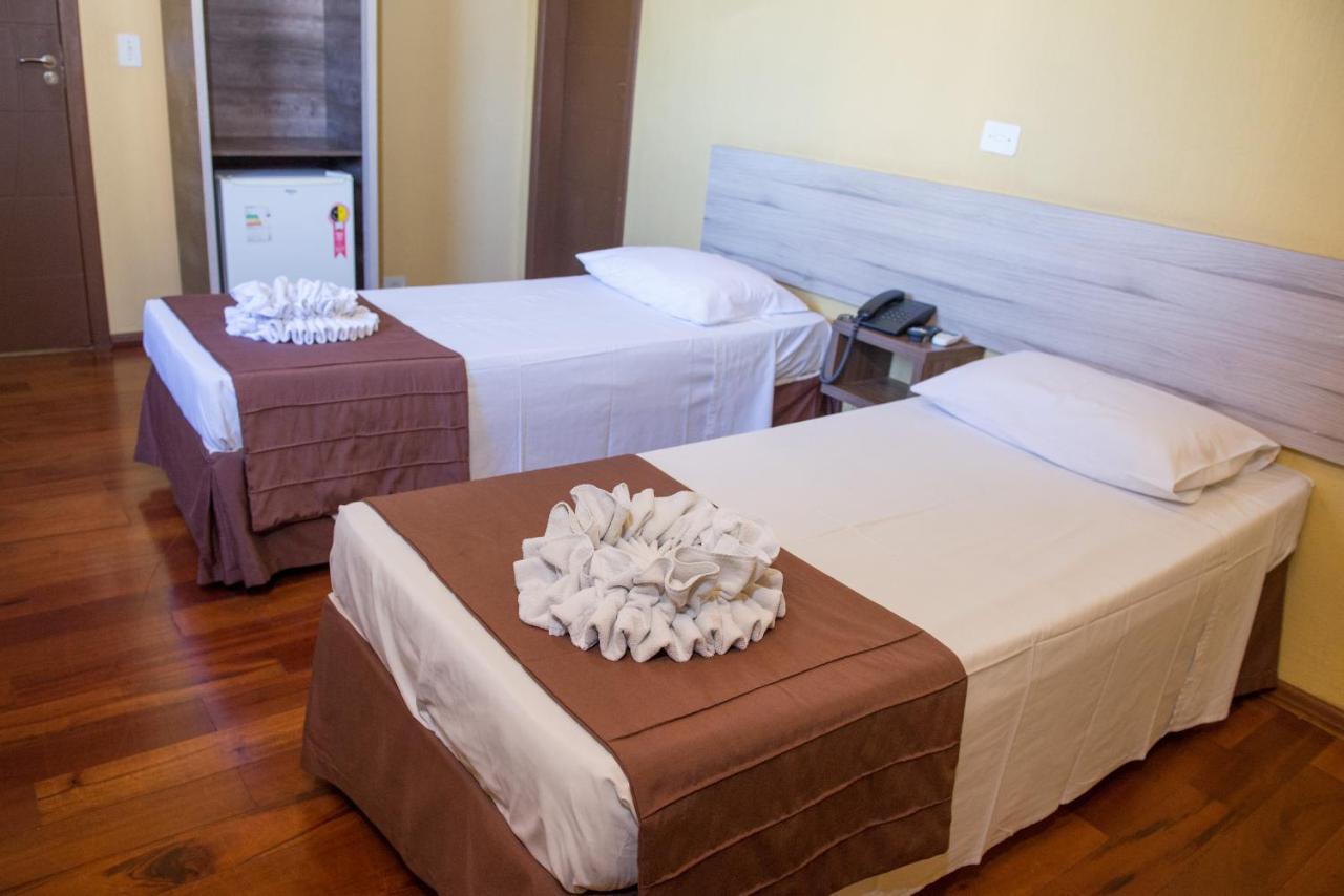 Villa Iguacu Palace Hotel フォス・ド・イグアス エクステリア 写真