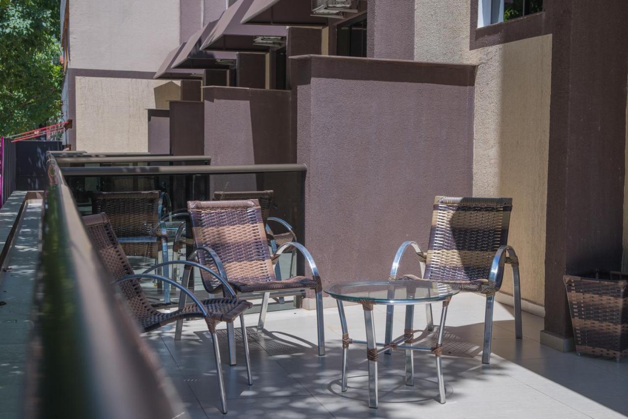 Villa Iguacu Palace Hotel フォス・ド・イグアス エクステリア 写真
