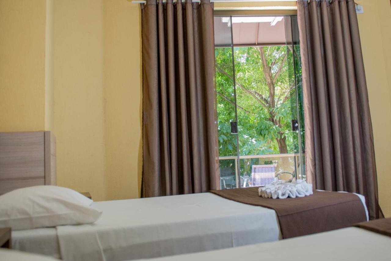 Villa Iguacu Palace Hotel フォス・ド・イグアス エクステリア 写真