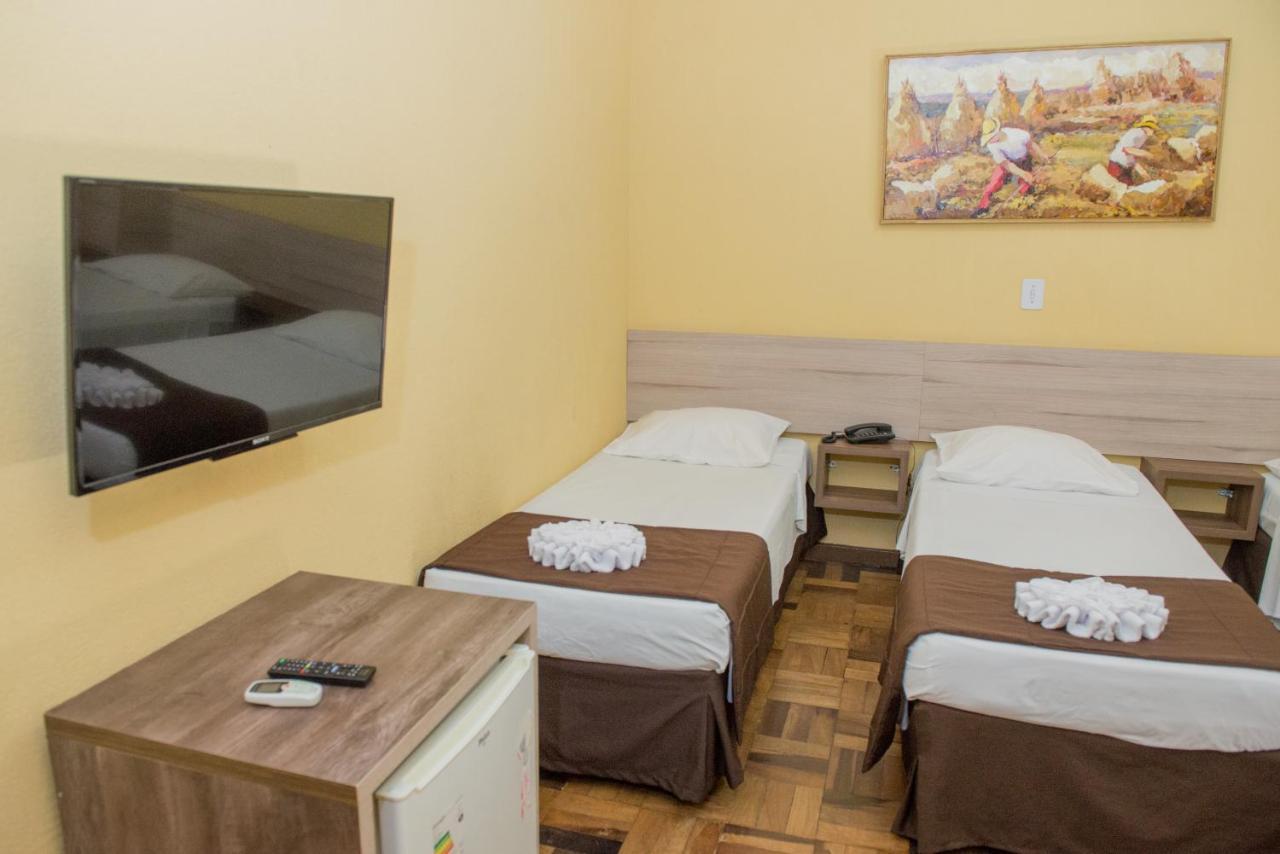 Villa Iguacu Palace Hotel フォス・ド・イグアス エクステリア 写真