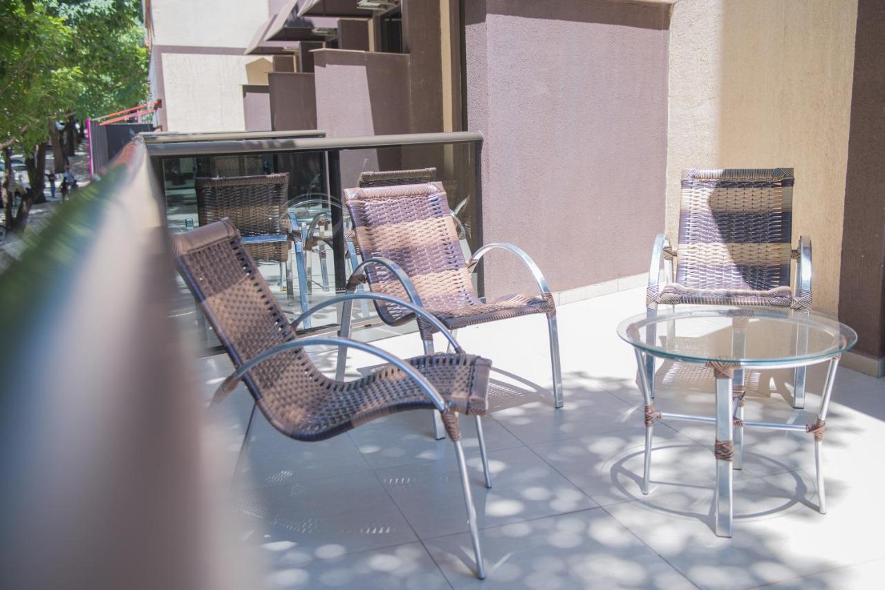 Villa Iguacu Palace Hotel フォス・ド・イグアス エクステリア 写真